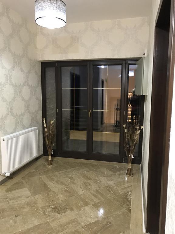 Pensiunea Luminita Târgu Jiu Esterno foto